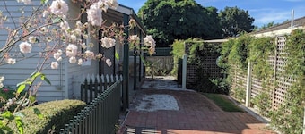 Badger’s Inlet Devonport