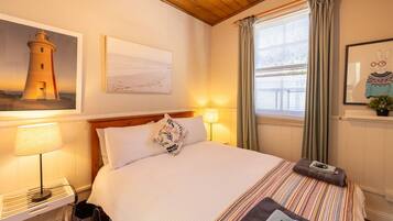 2 dormitoris, escriptori, planxa i posts de planxar i wifi gratuïta