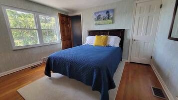 3 chambres, bureau, fer et planche Ă repasser, Wi-Fi gratuit