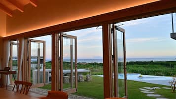 3 soverom, minibar (inkludert) og individuelt dekorert