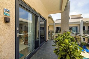 Property grounds - Waykiri Lux Condo 2 Balconies near Marriott & Ritz (Noord)