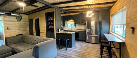 Smart TV, fireplace, DVD player