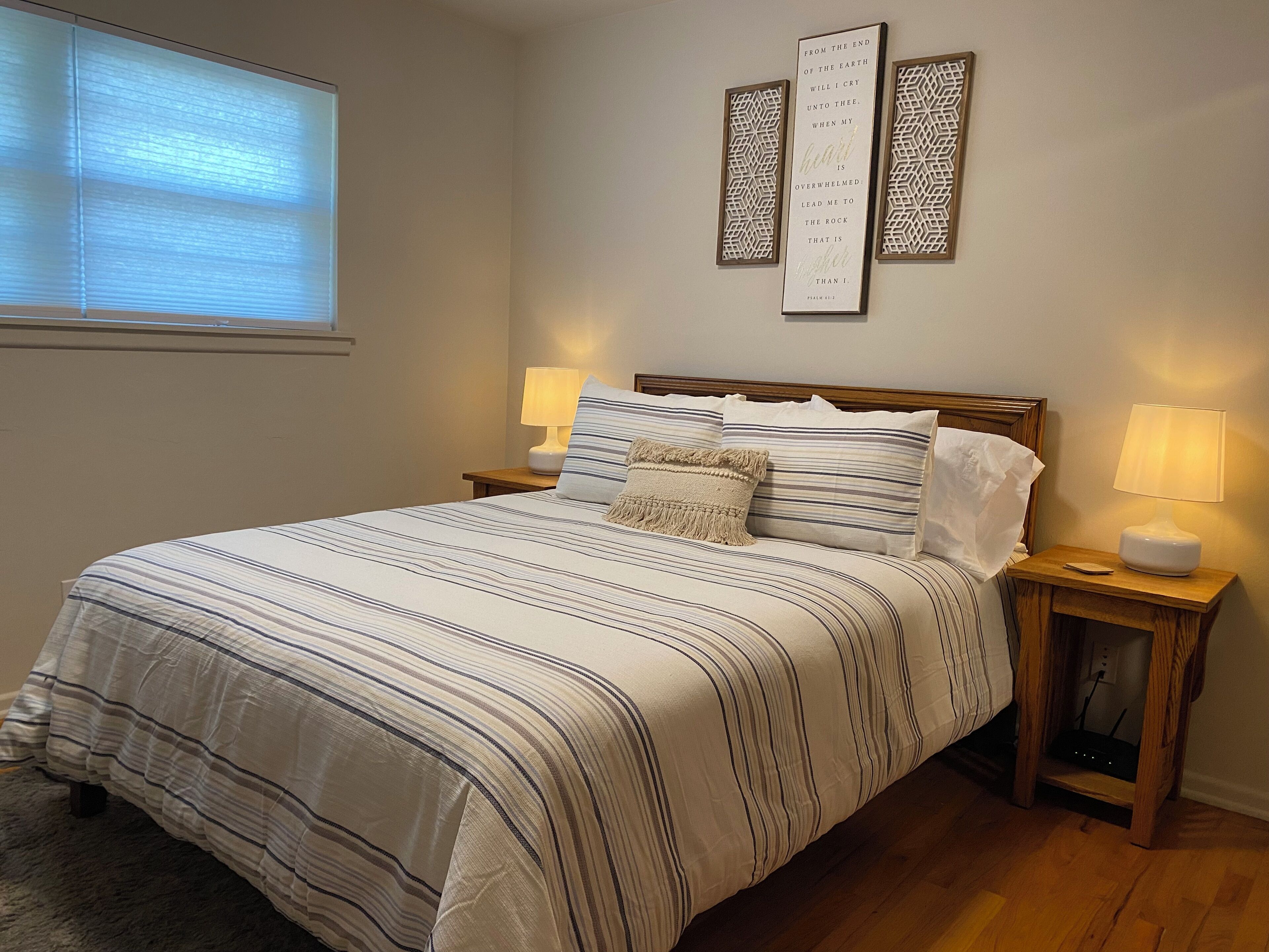 3 bedrooms, iron/ironing board, WiFi, bed sheets