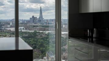 Apartment, Accessible | 3 bedrooms, Internet