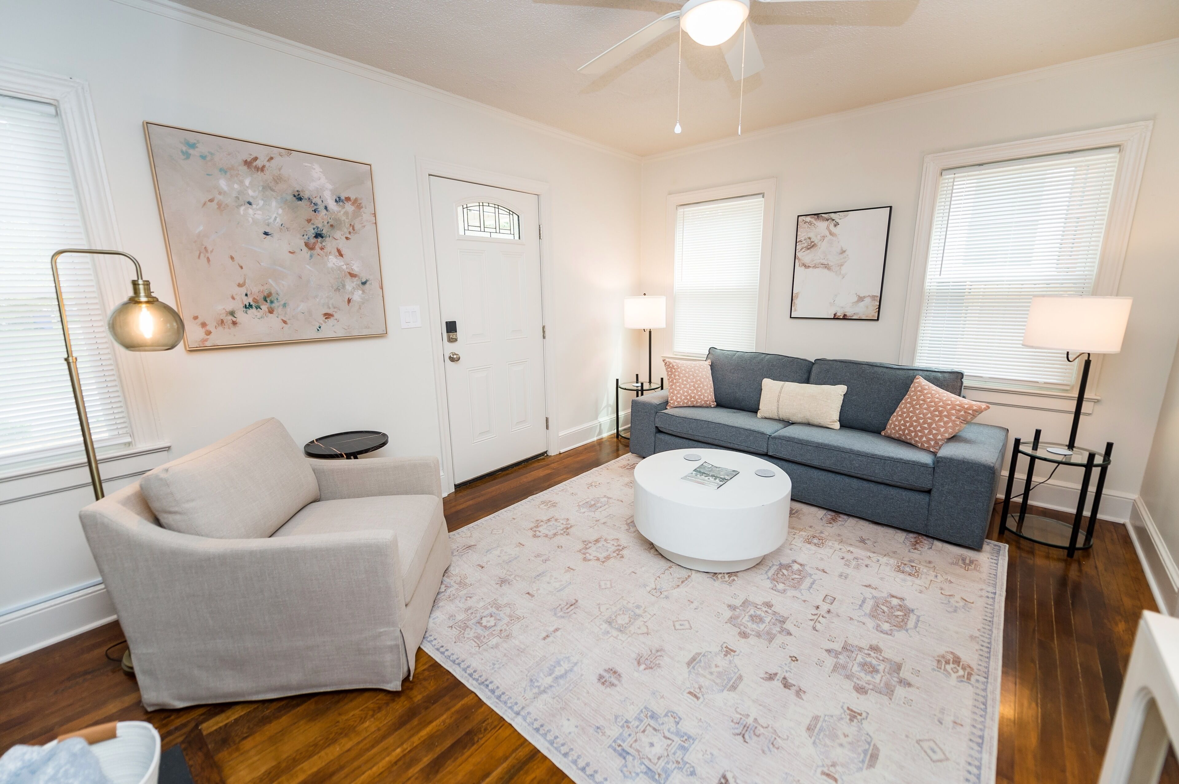 Chic bungalow in the "Burg", newly renovated