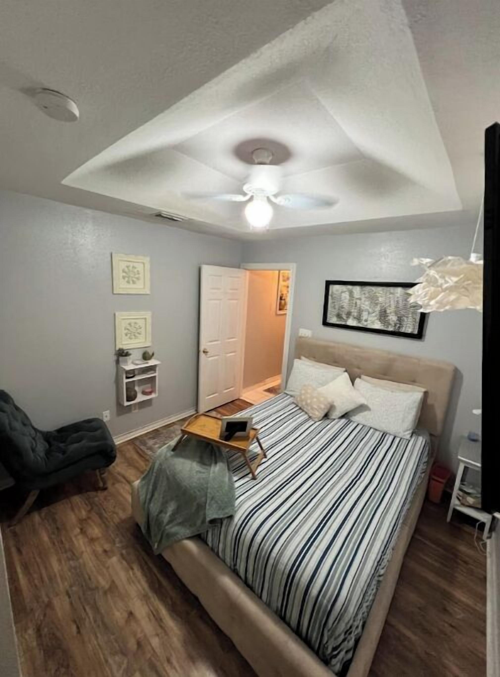 Charming 1-bedroom Modern Duplex with Free WiFii, in lovely Pharr