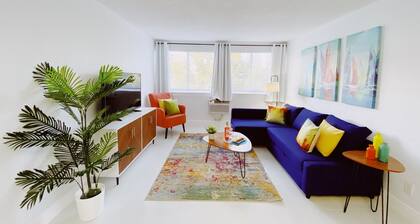 Spacious 2-Bed, 2-Bath in the Center of Miami w/ Free Parking
