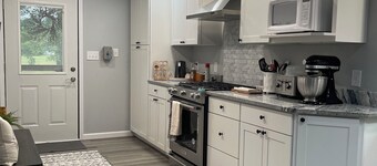 Cottage lake house nestled east of Mill Creek Park in Marshall IL