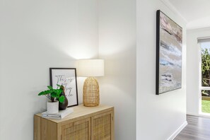 Apartment | 2 bedrooms, individually decorated, individually furnished - 2 Bedroom - Walk to Beach - Pet Friendly (Ocean Grove)