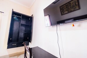 Standard Room - Samudra Homestay (Kuta)
