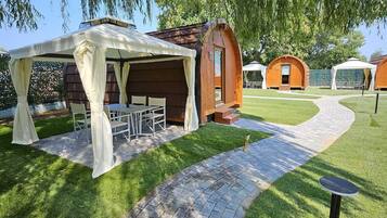 7 chambres, coffres-forts dans les chambres, chambres insonorisées