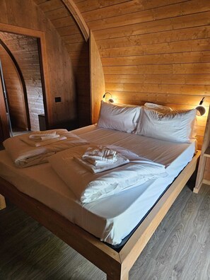 Deluxe Cottage, Garden View | In-room safe, soundproofing, free WiFi - VICOLUNGO Glamor Lodge & Spa Ondaland waterpark (Vicolungo)