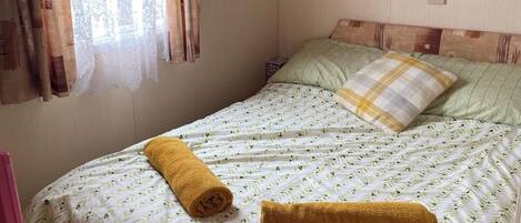 3 Schlafzimmer, Bügeleisen/Bügelbrett, WLAN, Bettwäsche