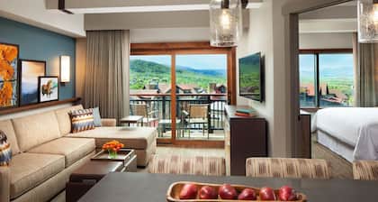Ski In & Out, Christmas - New Years, Sheraton Steamboat Springs Resort Villa