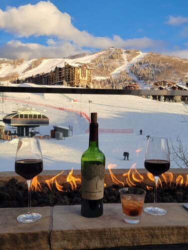 Ski In & Out, Christmas - New Years, Sheraton Steamboat Springs Resort Villa