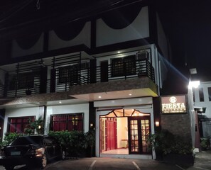 Front of property - Fiesta Ballroom Hotel (Legazpi)