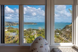 Televisión de pantalla plana