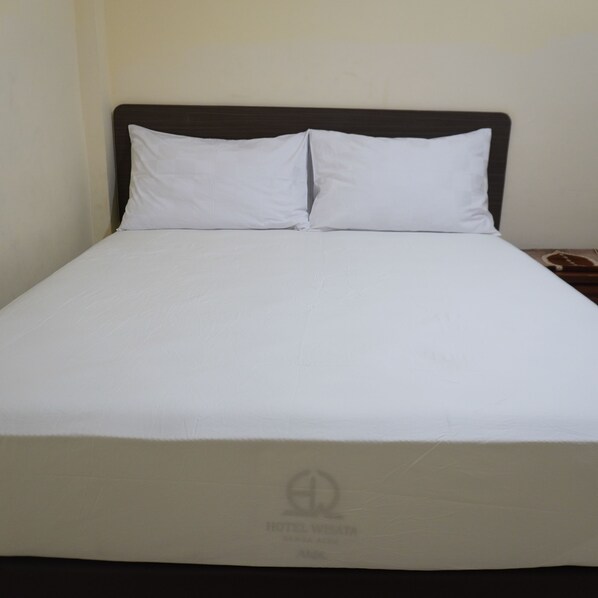 Chambre Standard, non-fumeurs | Wi-Fi gratuit, draps fournis