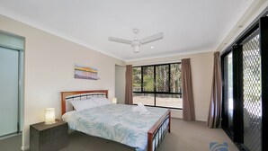 4 Schlafzimmer, Bügeleisen/Bügelbrett, WLAN, Bettwäsche