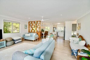 Smart-TV, DVD-Player