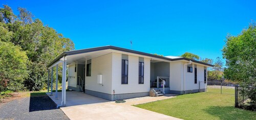 Beach Retreat at Woodgate Beach