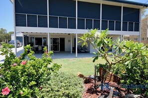 Exterior - Seaside Serenity on the Esplanade Duplex (Woodgate)