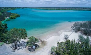 Beach nearby - Easy Stroll to the Beach or Bowls Club (Woodgate)