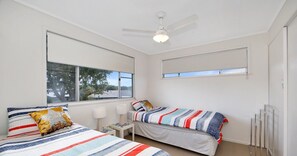 3 bedrooms, iron/ironing board