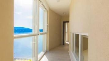 Villa, 4 Bedrooms, Smoking, Private Pool | Interior