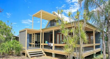 Lowset A-Frame Cottage