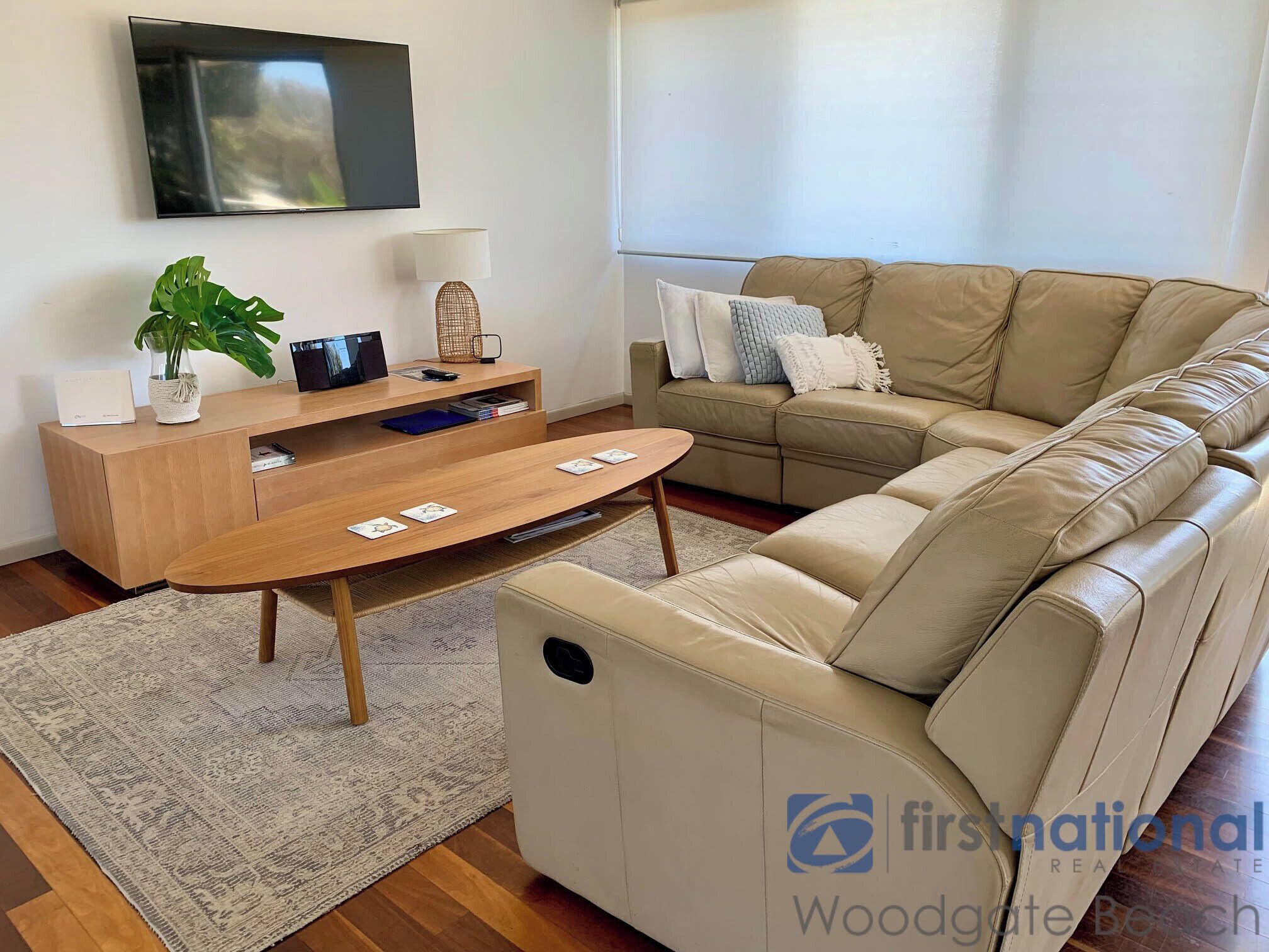 Ocean Front Holidaying At Its Best - Woodgate