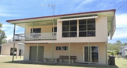Sensational Water Views - Awesome Location @ Walkers Point