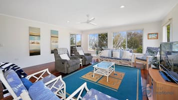 Fernseher, DVD-Player