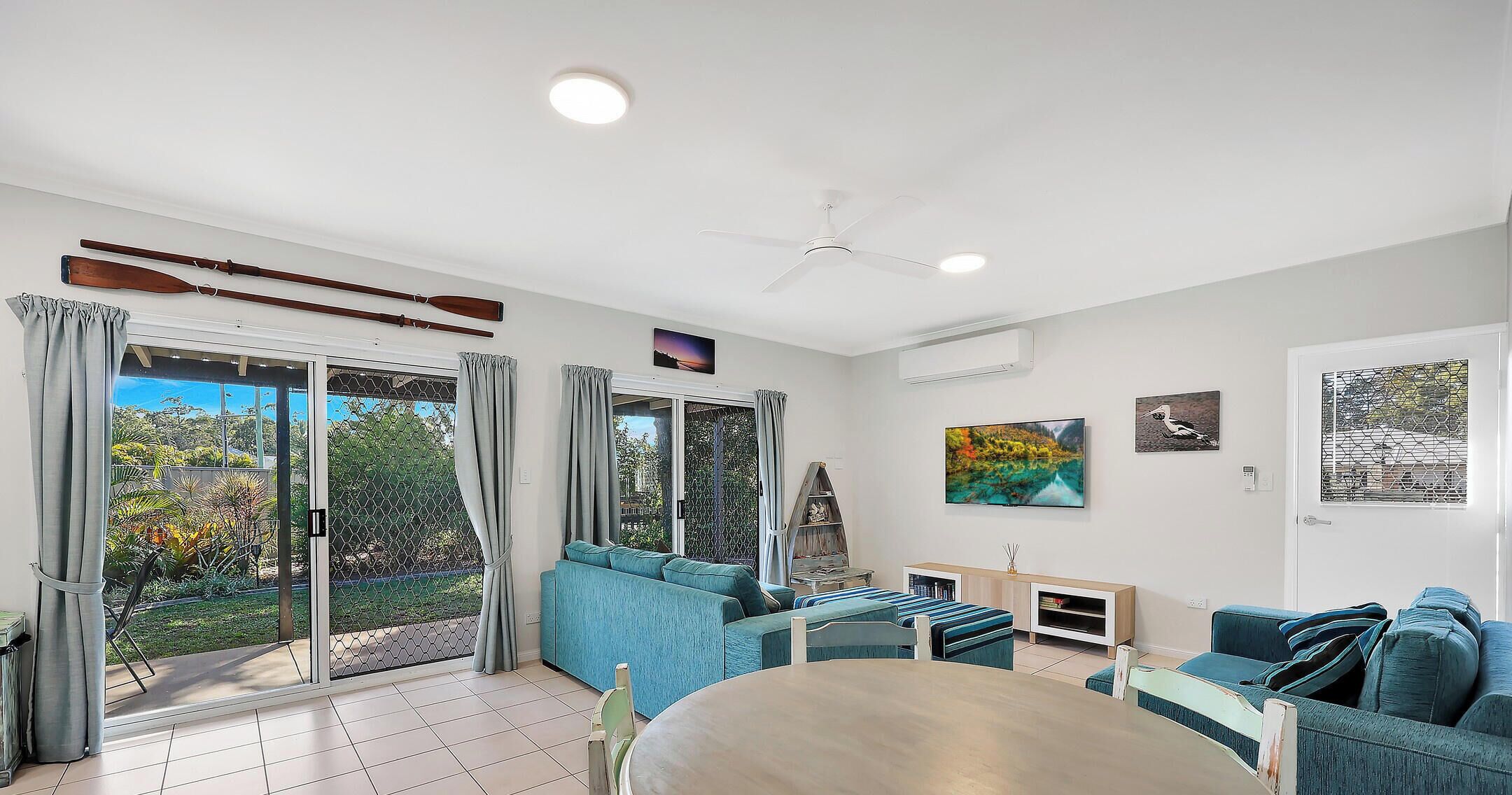 Spacious Open Plan Villa With Complex Pool - 퀸즐랜드 주