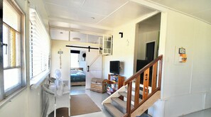 Interior - Woodgate Beach Shack @ 10 Fifth Avenue WOODGATE (Woodgate)