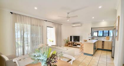 Escape to Luxury by the Sea!