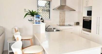 'Simplicity' Beach Side Town House 3