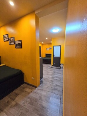 Quarto casal ou duplo | Edredons de pluma, camas Tempur-Pedic, Wi-Fi de cortesia, roupa de cama