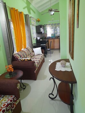 Living area - Serene 1-bedroom guest suite in Gated Stonebrook Manor community Trelawny (Falmouth)