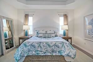 4 bedrooms, iron/ironing board, free WiFi, bed sheets - Luxurious 4BR Wellen Park pool home - Golf included - Florida Sanctuary (Venice)