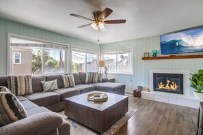 Smart TV, fireplace, offices