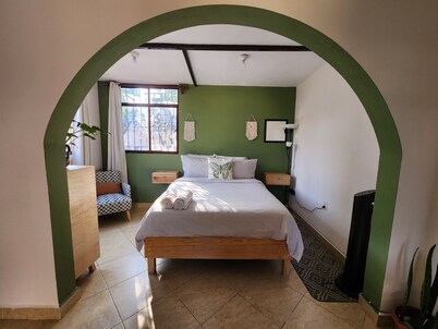 Encantadora Casa en el Centro de Coyoacán, Ideal Para Parejas y Familia Pequeña