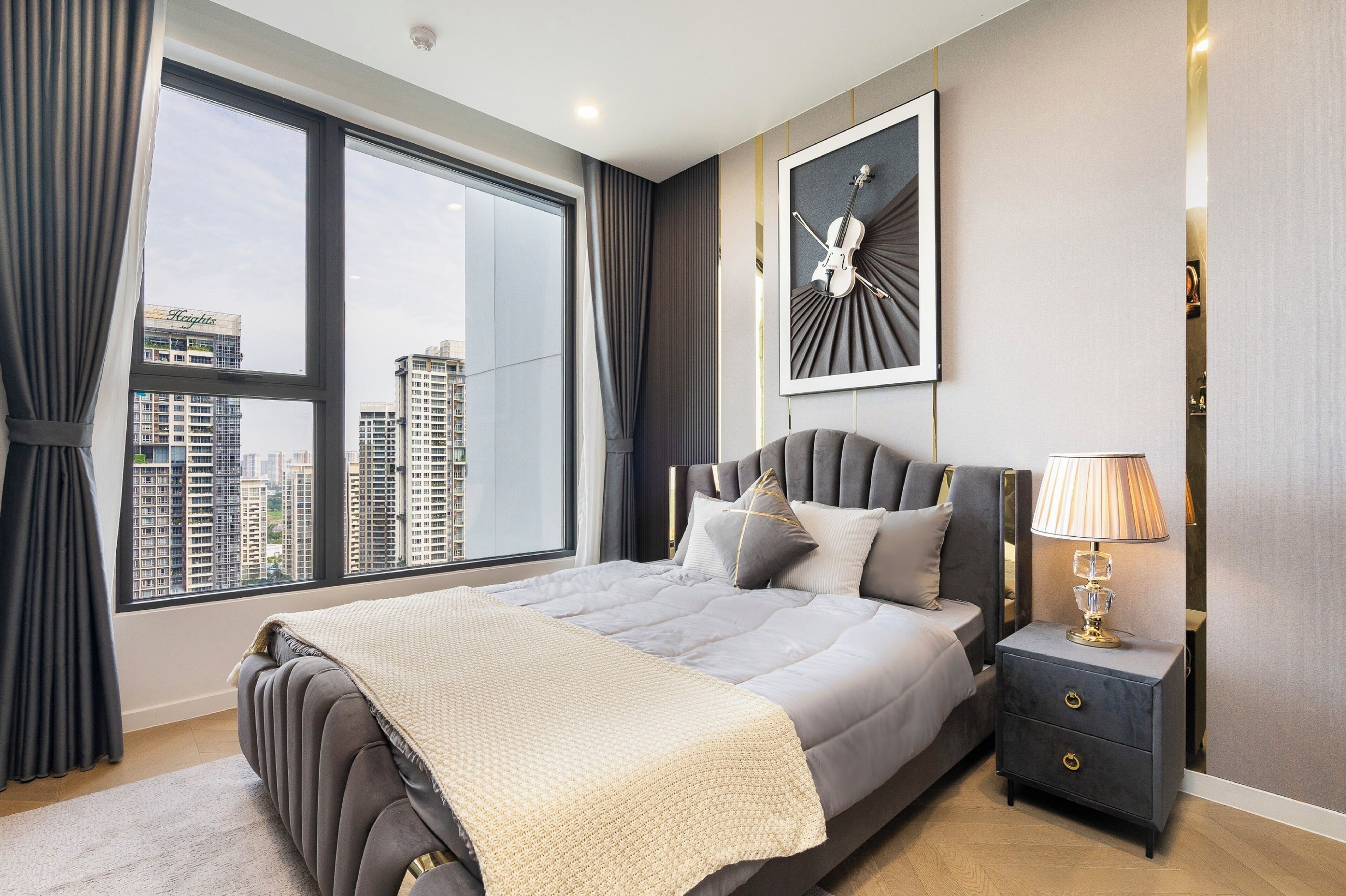Suite Majestueuse, 1 chambre, accès au salon club, vue ville