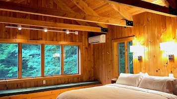 4 habitaciones, caja de seguridad en la habitación y escritorio