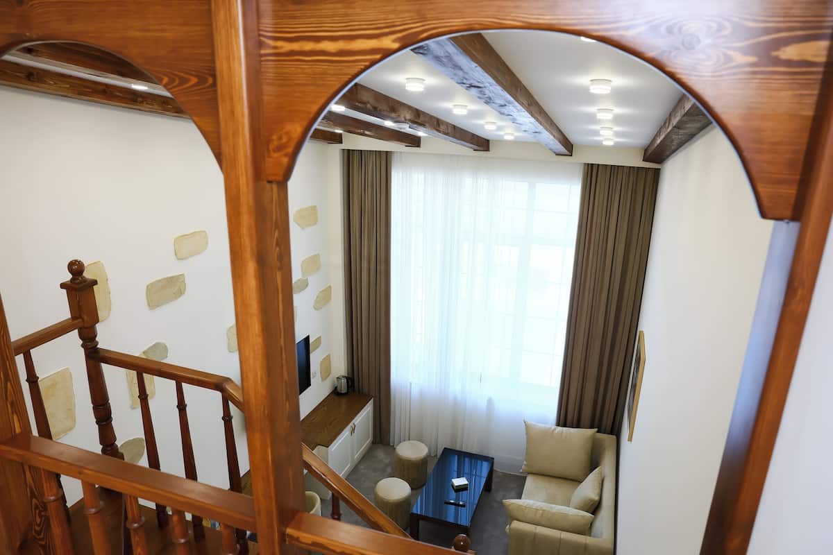 Deluxe Üç Kişilik Oda | Ses yalıtımı, ütü/ütü masası, ücretsiz kablosuz İnternet