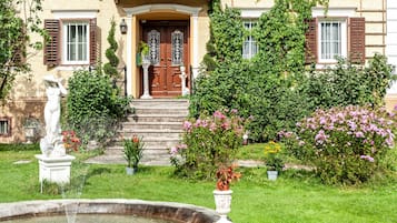 DĂ©tail de lâextĂ©rieur