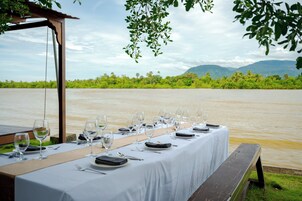 Area banquet outdoor