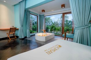 Junior Family Twin, Balcony | Egyptian cotton sheets, premium bedding, down comforters, pillowtop beds - Komsan Kampot Resort (Kampot)