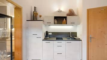 Kühlschrank, Ofen, Herdplatte, Geschirrspüler