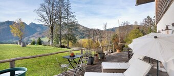 Apartment 'Ferienwohnung Unternberg' with Mountain View, Shared Terrace and Wi-Fi